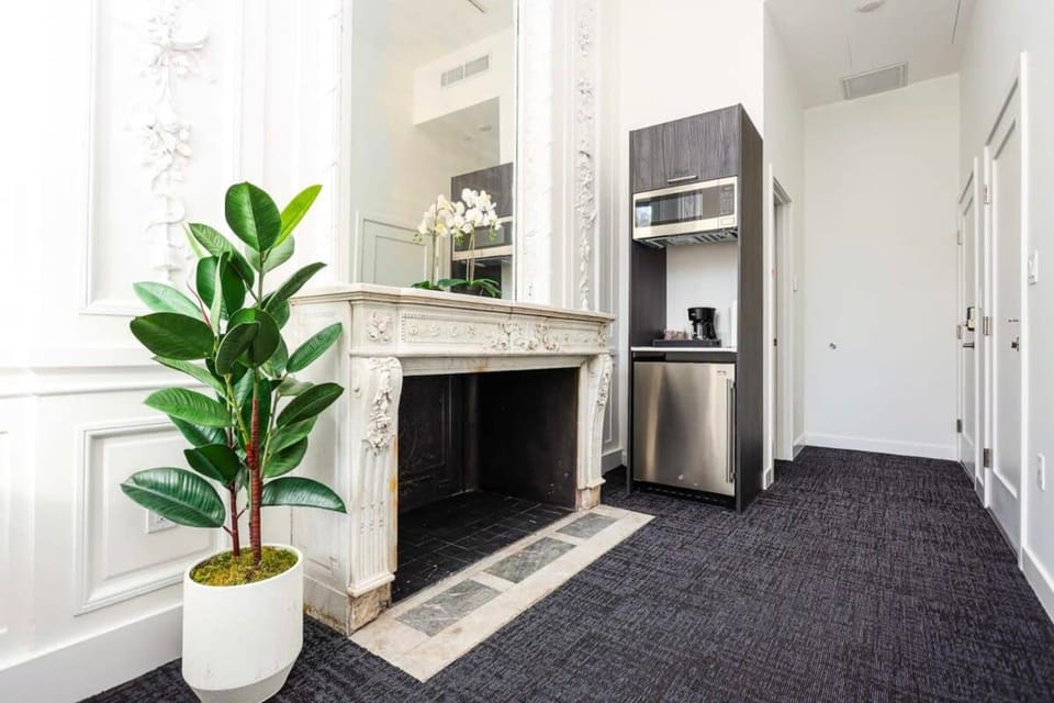 Stylish Studio in Historic Boston - Unit #209 Apartment in Boston