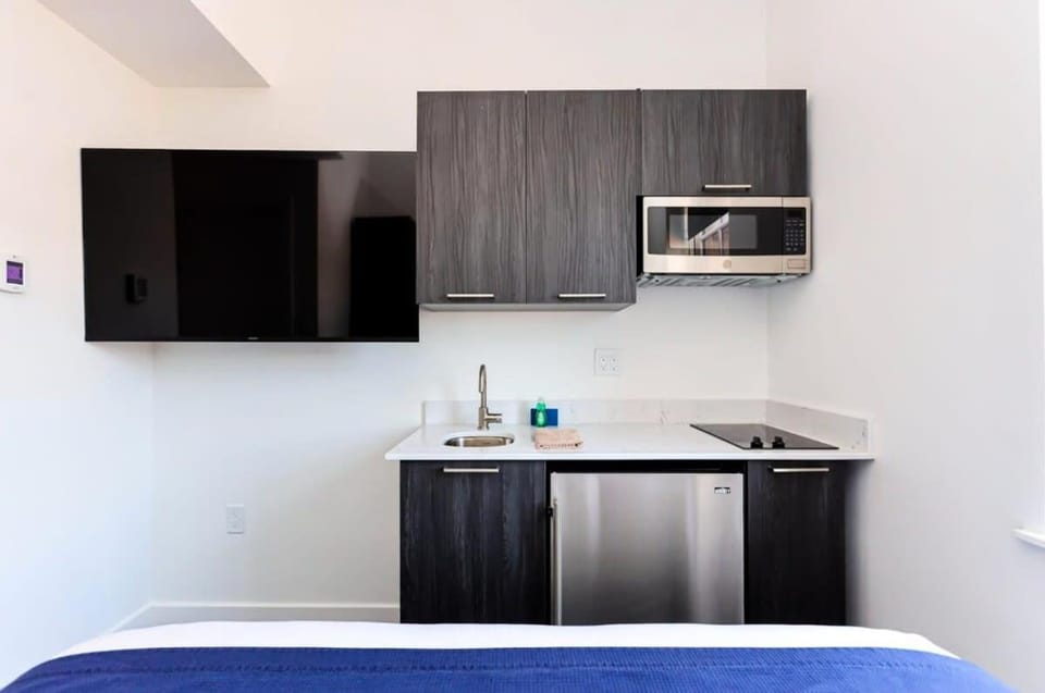 Modern Studio in Historic Boston - Unit #402 Apartment in Boston