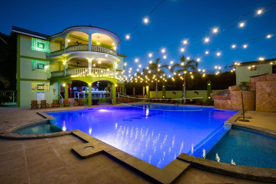 Property building, Pool view, Swimming pool, Swimming pool