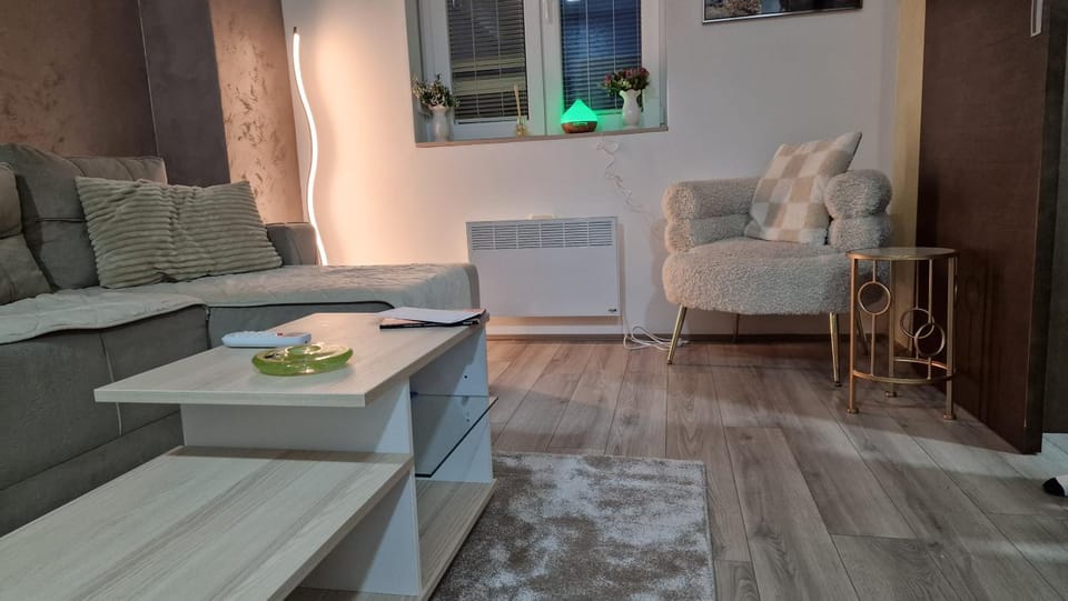 cocoluxapartmanl73 Apartment in Serbia