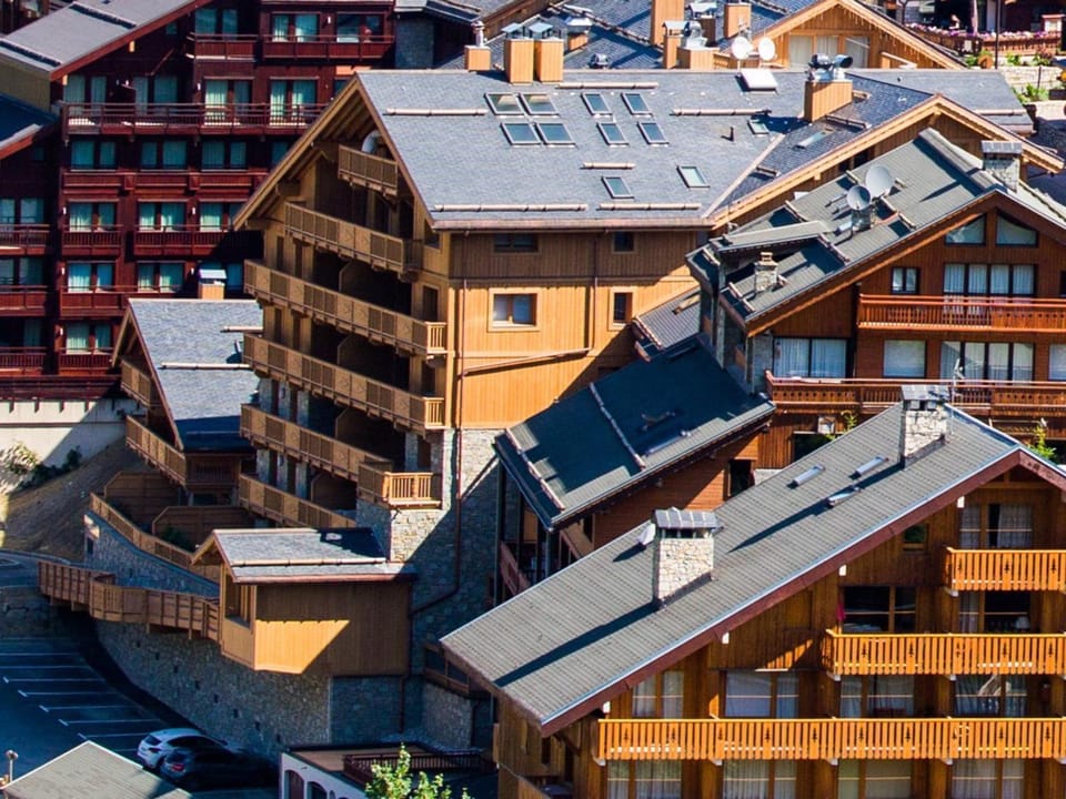 Appartement familial au cœur de Méribel, proche pistes avec balcon et parking - FR-1-565-100 Apartment in Les Allues