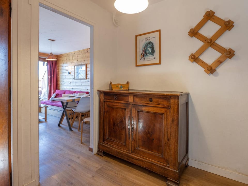 Appartement en centre station, animaux admis, proche pistes de ski - FR-1-645-45 Apartment in Huez