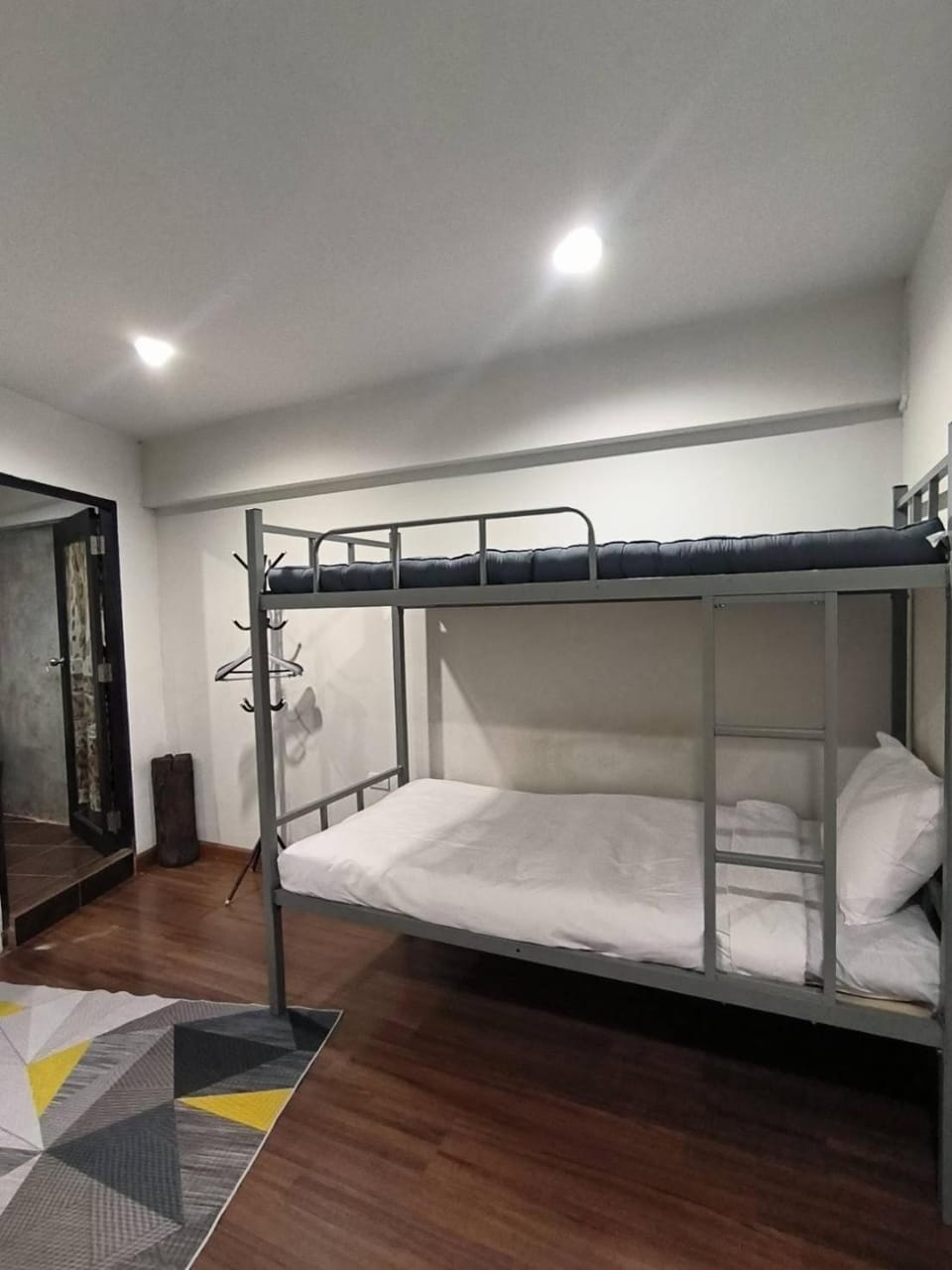 bunk bed