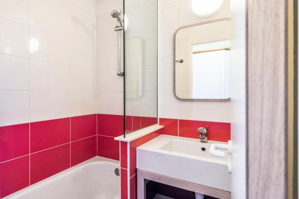 Shower, Toilet, Bathroom, kitchen