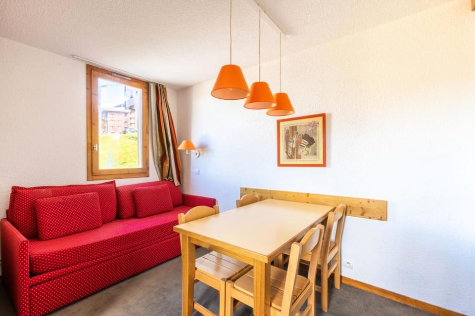 Bed, kitchen