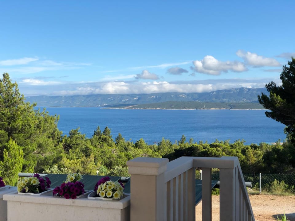 Nearby landmark, View (from property/room), Balcony/Terrace, Sea view