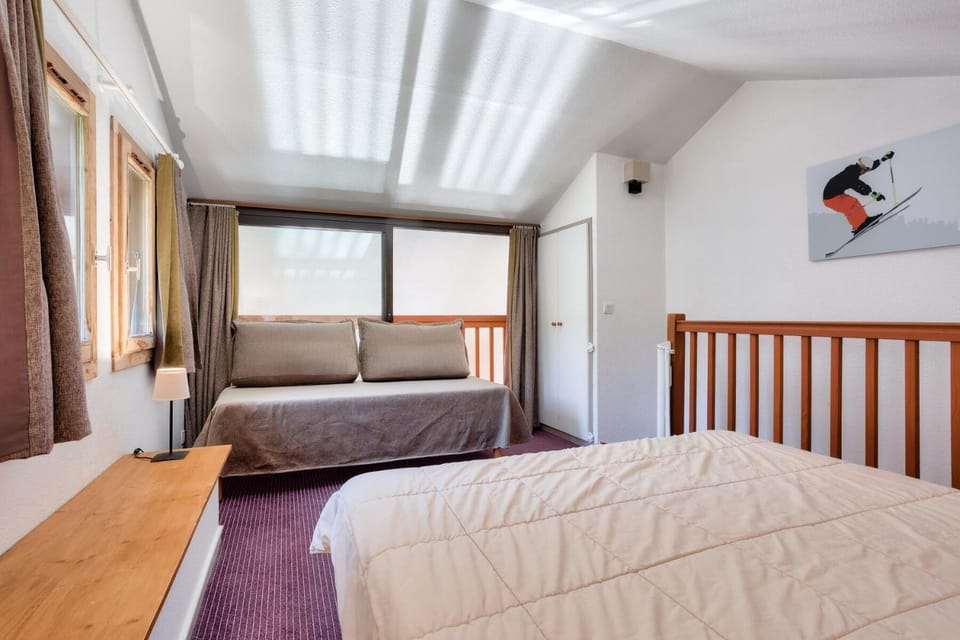Bed, Bedroom, furniture