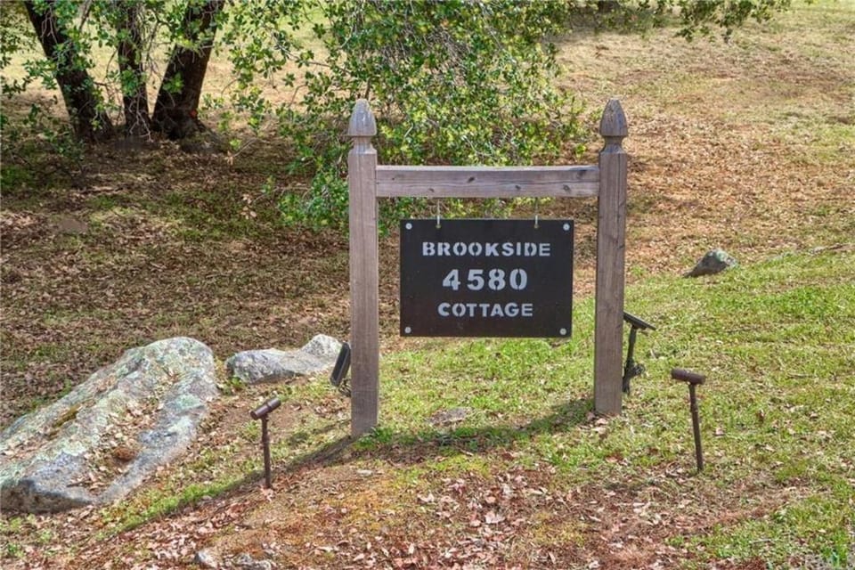 Logo/Certificate/Sign