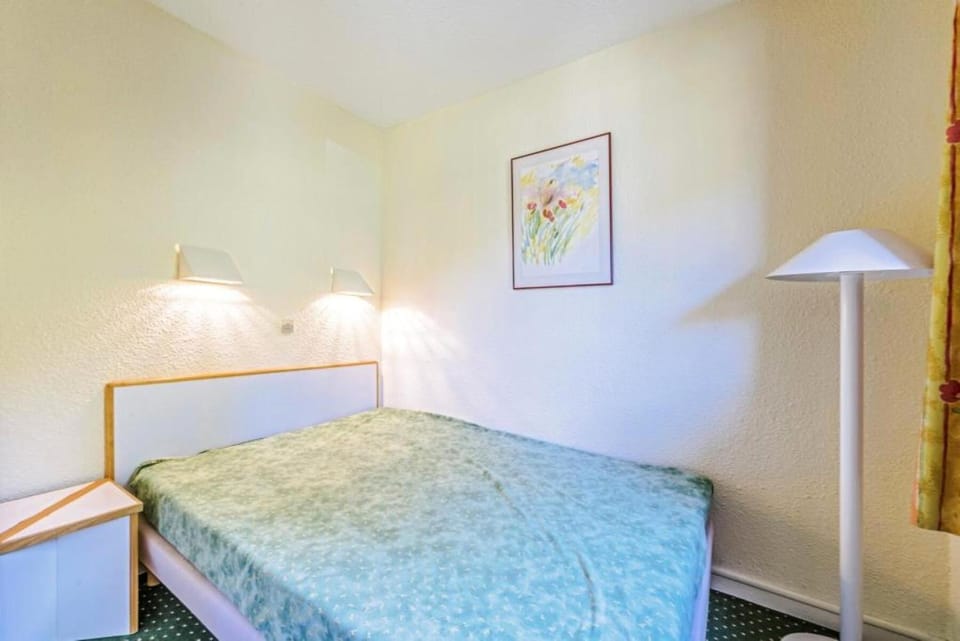 Bed, Bedroom, furniture