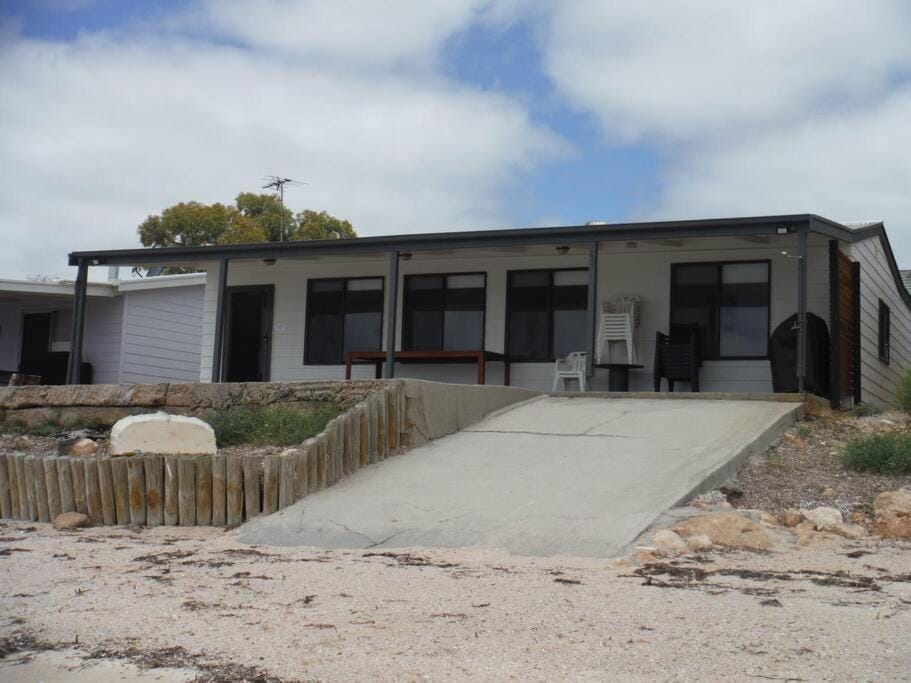 Aegean House in South Australia