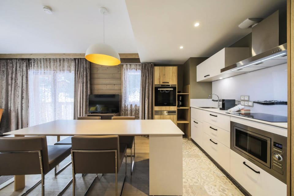 oven, kitchen