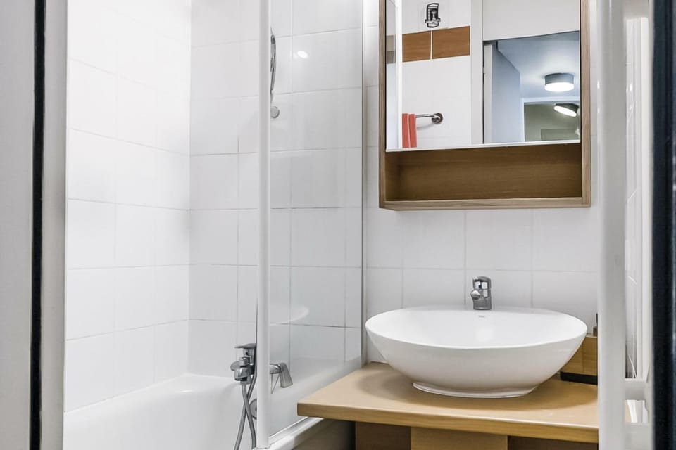 Shower, Toilet, Bathroom, kitchen