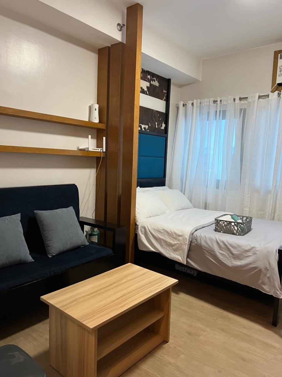 Photo of the whole room