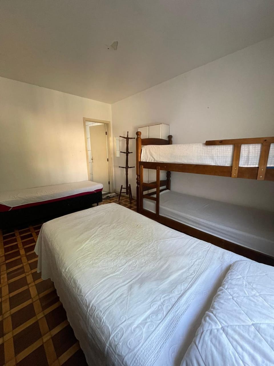 Bed, Bedroom, bunk bed