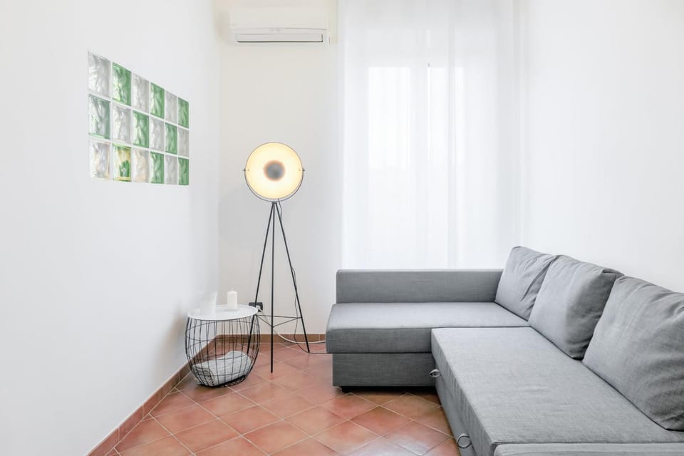 Living room, Seating area, air conditioner