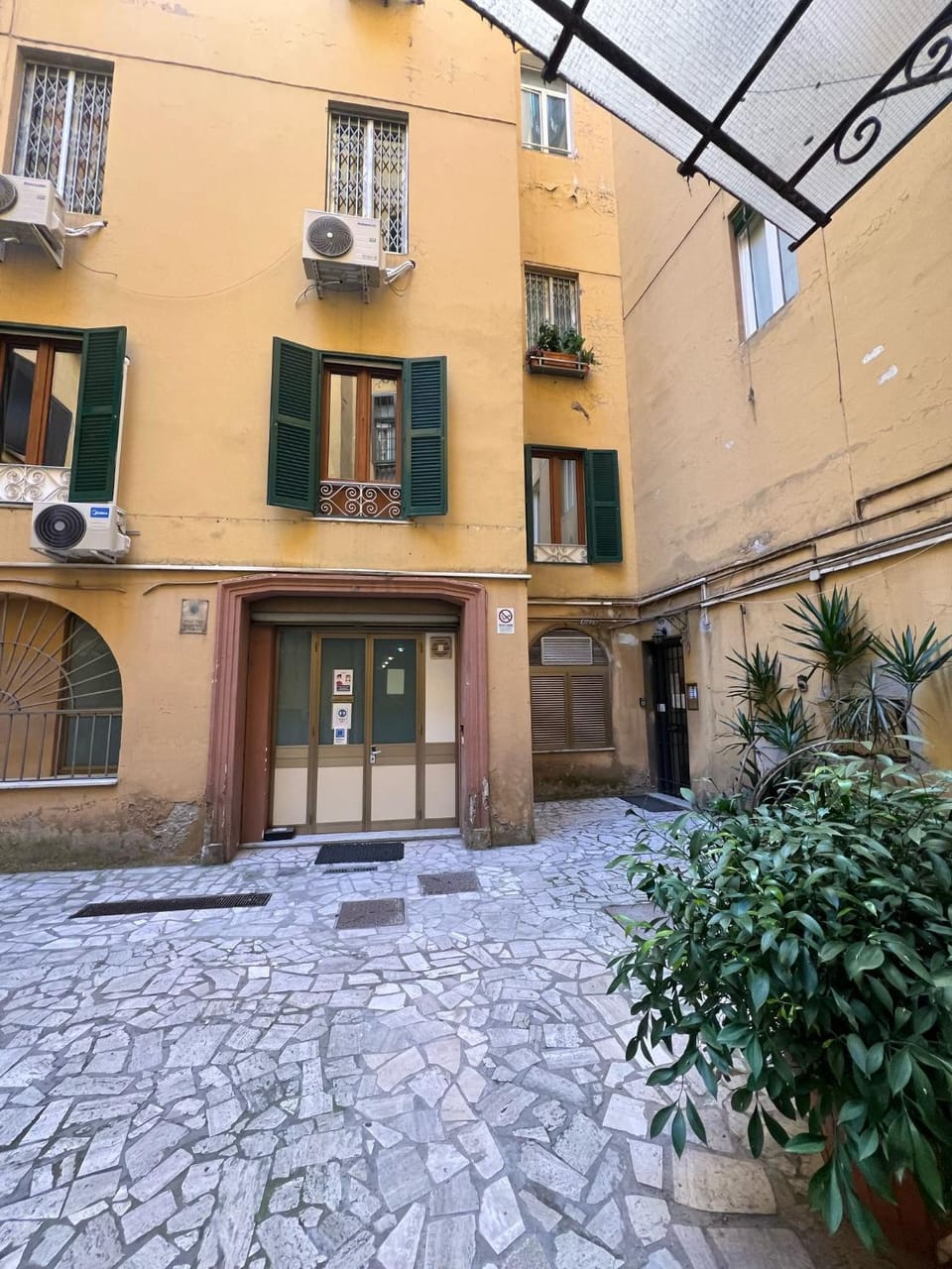 Apartment - Laterano 85 Near the Colosseum Apartment in Rome