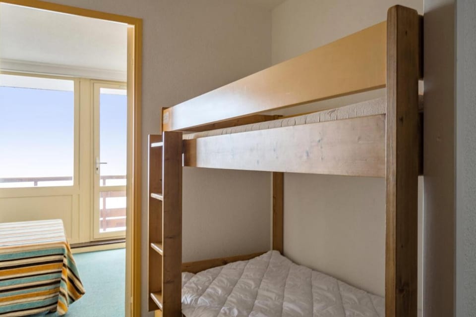 Bed, Bathroom, furniture