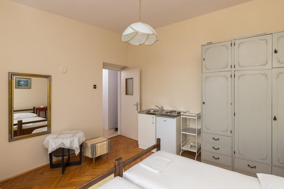 Studio Maha Bed and Breakfast in Dubrovnik