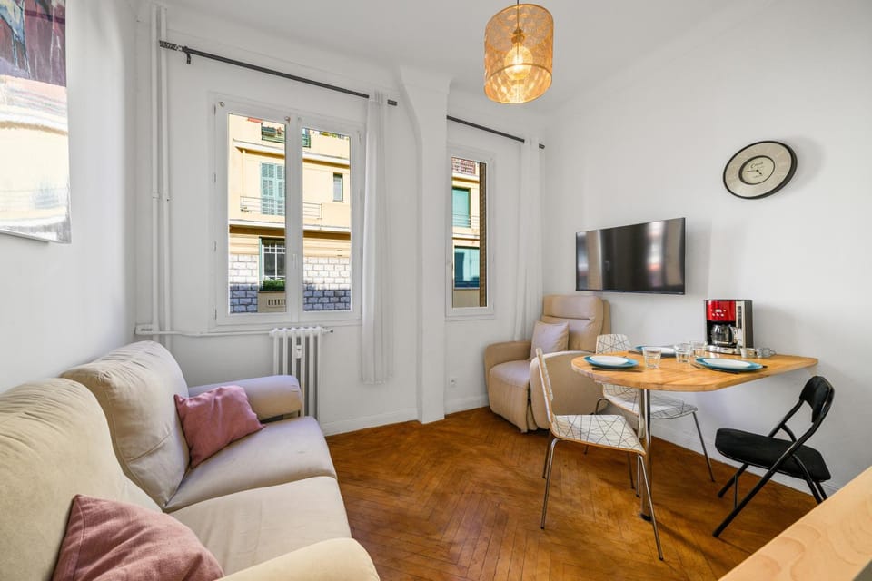 Charmant 3 pièces en plein centre-ville Apartment in Nice