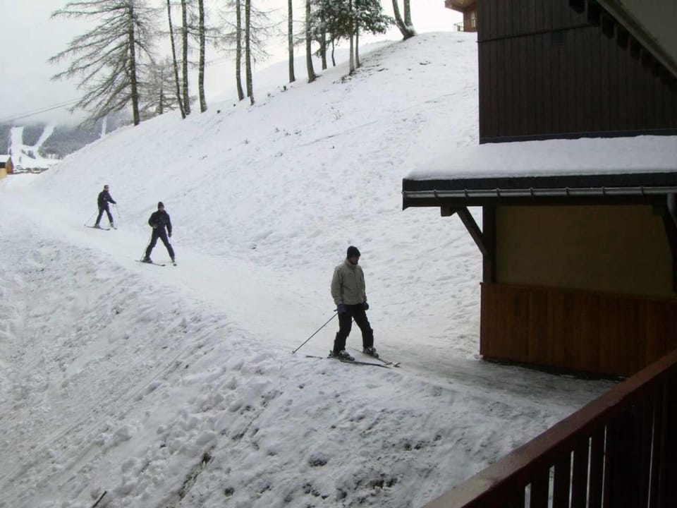 Skiing