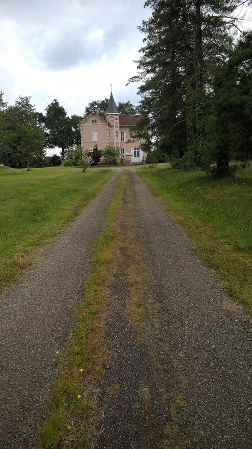 Castel La Bergerie Bed and Breakfast in Nouvelle-Aquitaine