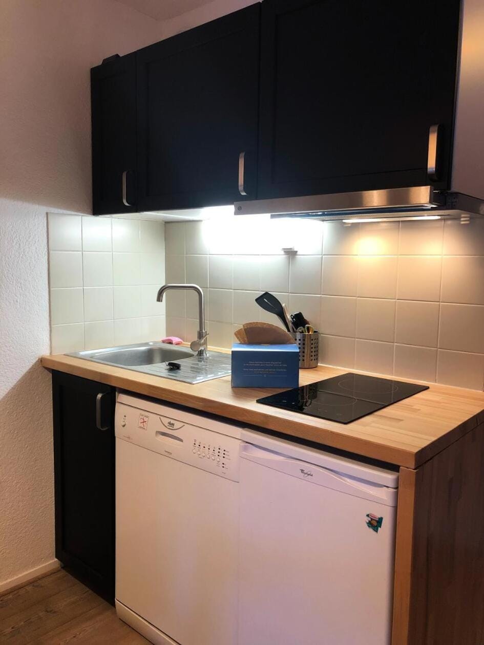 Bathroom, oven, kitchen