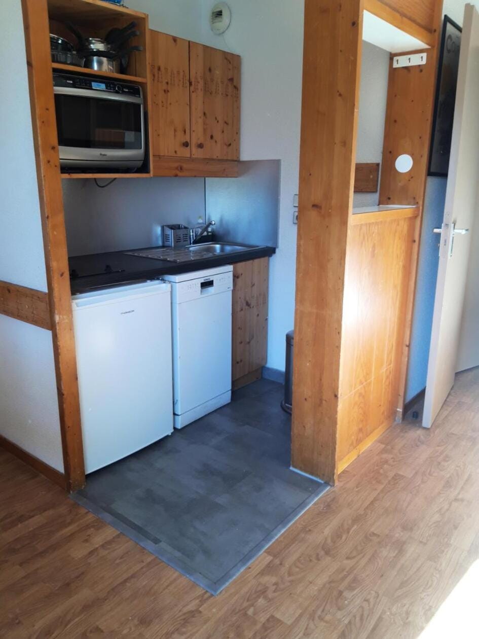 oven, kitchen