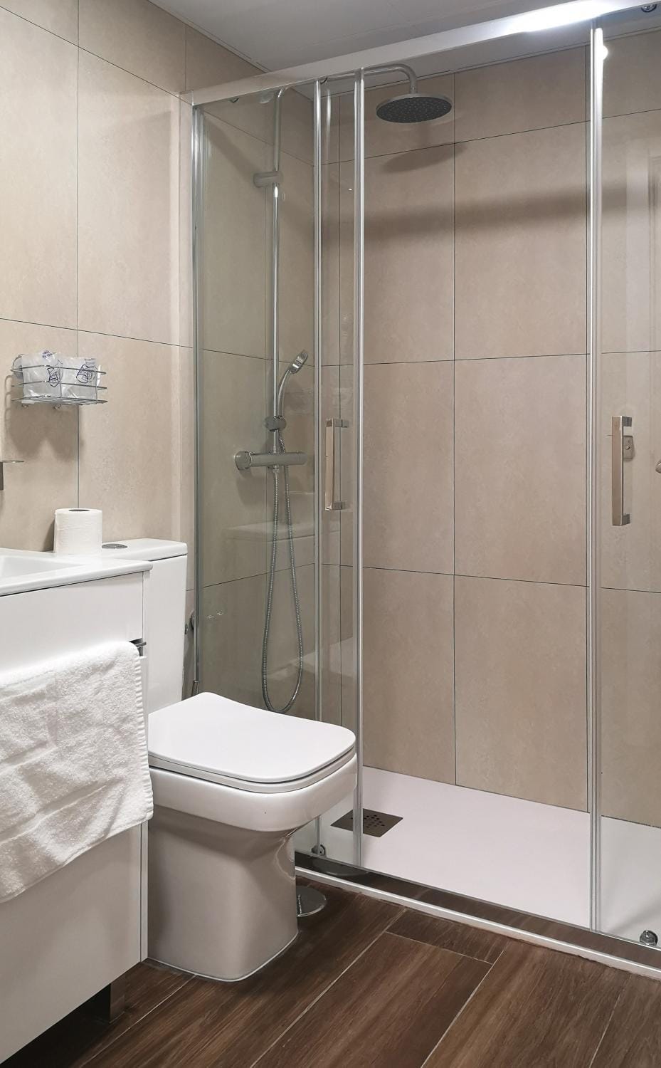 Shower, Bathroom