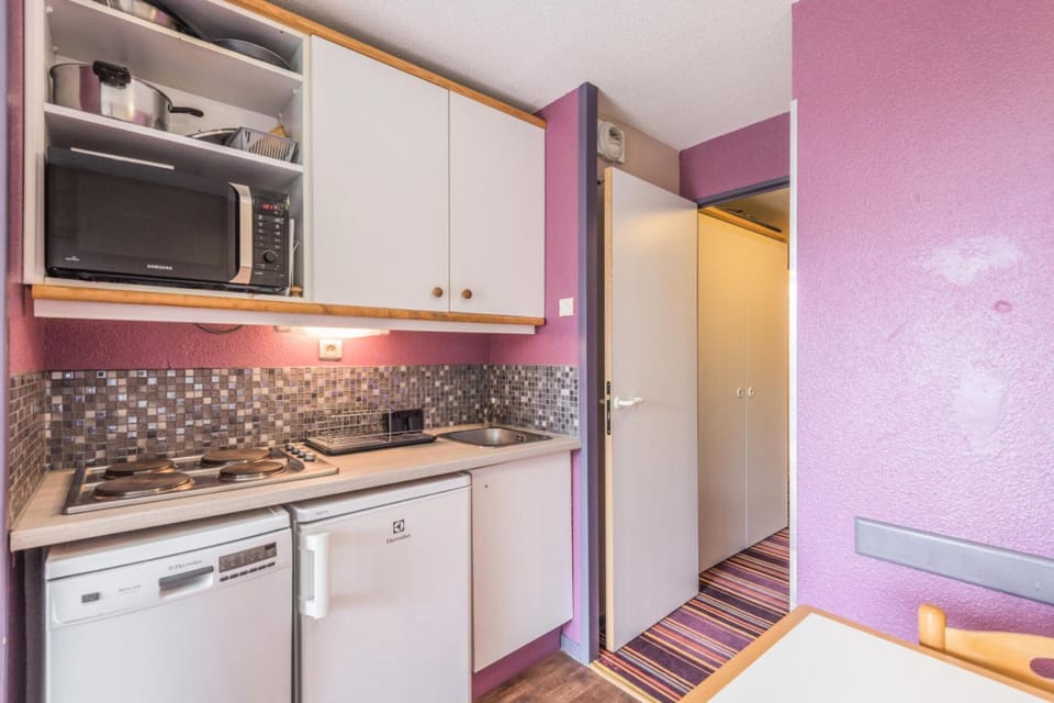 Bathroom, microwave, oven, kitchen