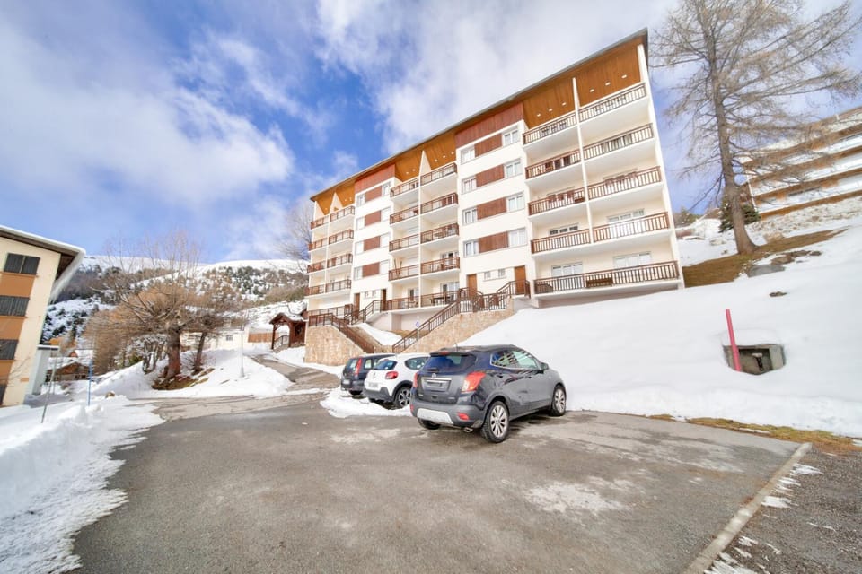 Appartement à l'Alpe d'Huez retour skis aux pieds - maeva Home - Appartement skis aux pieds vue montagne 2 pièces 5 personnes - Prestige MAE-2614 Apartment in Huez