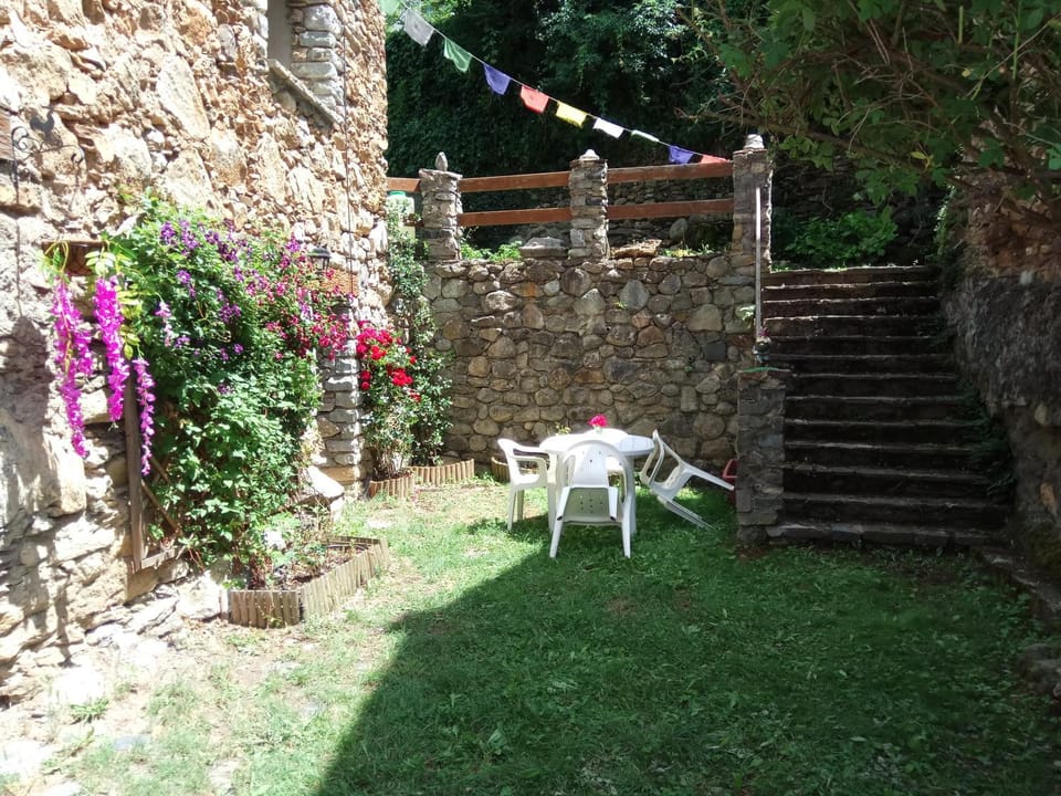 Inner courtyard view