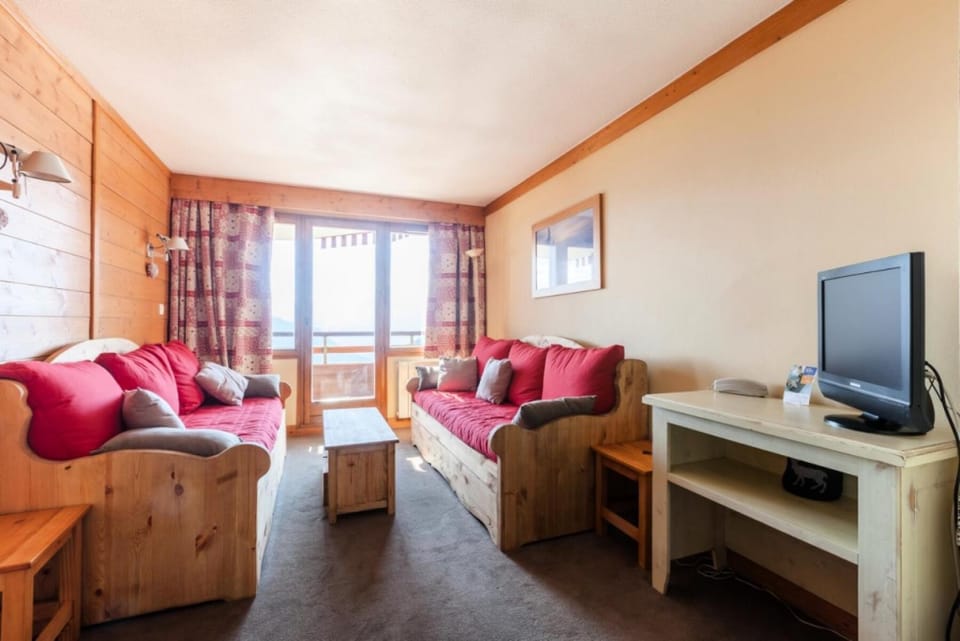 Bed, Living room, Bedroom, furniture