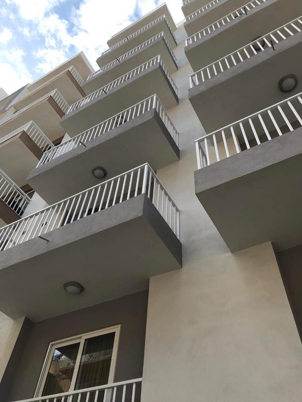 Lovely Central Apt 3BR Next To Bus Terminus Apartment in Saint Paul's Bay