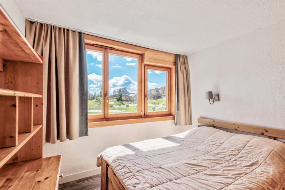 Bed, Bedroom, furniture