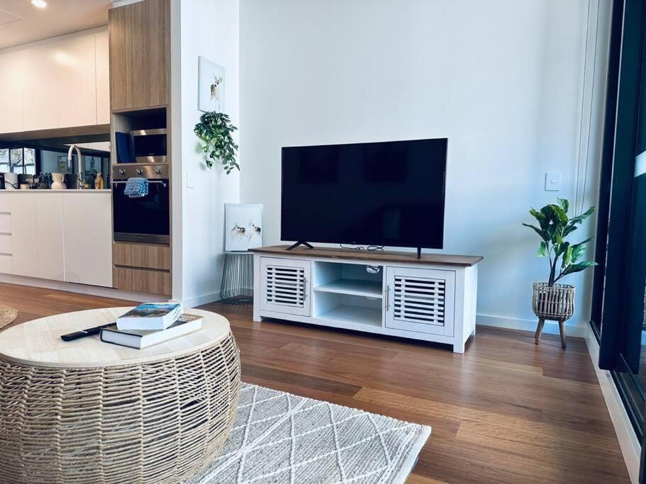 Garden View 1bd Apt @CBD Free Parking Apartment in Canberra