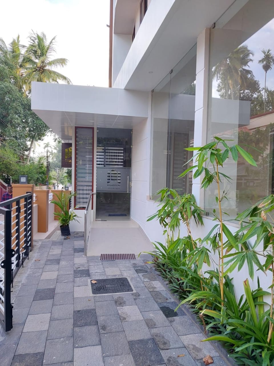 Hotel Mannat Residence Bed and Breakfast in Thiruvananthapuram
