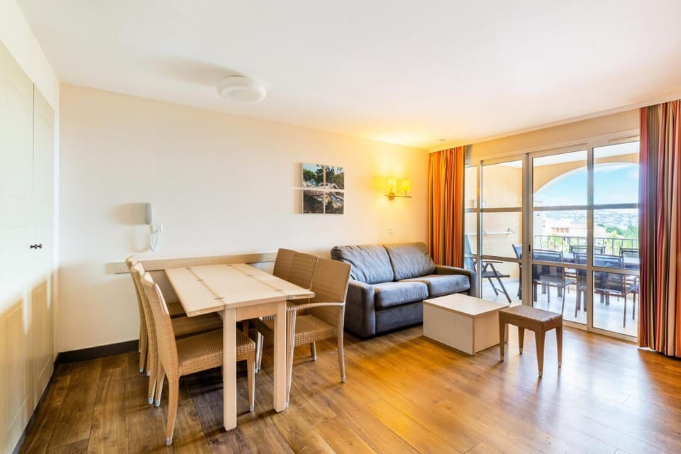 Bed, Living room, Bedroom, furniture, kitchen