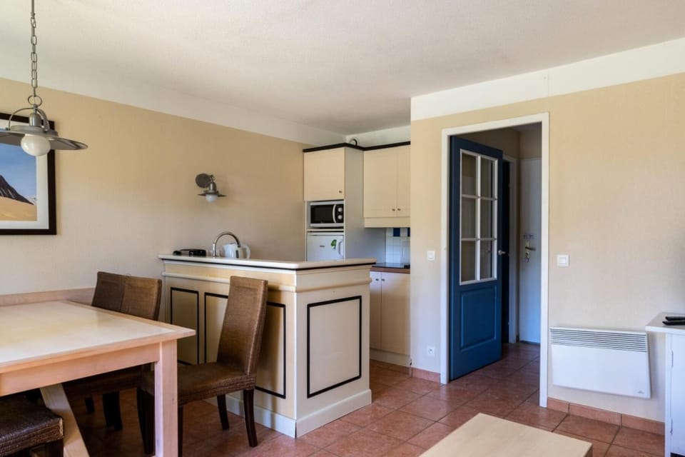 oven, kitchen