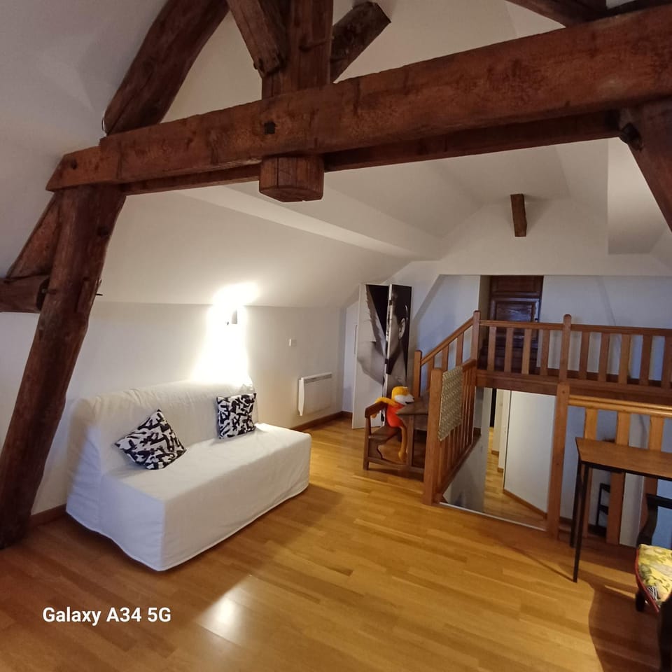 Esterline House in Grand Est