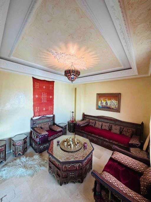 Luxueux Appartement centre et plage & wifi ! Apartment in Tangier