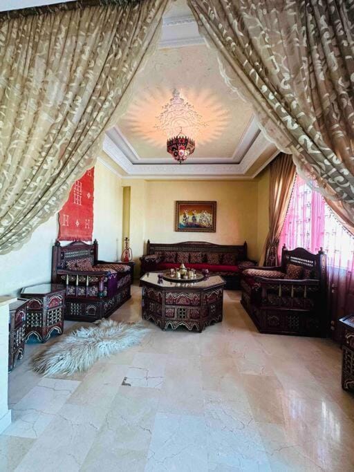 Luxueux Appartement centre et plage & wifi ! Apartment in Tangier