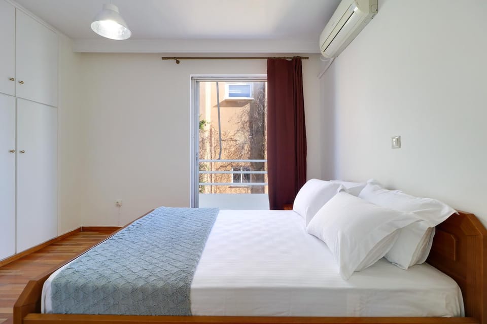 Chalandri Family Penthouse - 1' from metro station Apartment in Chalandri