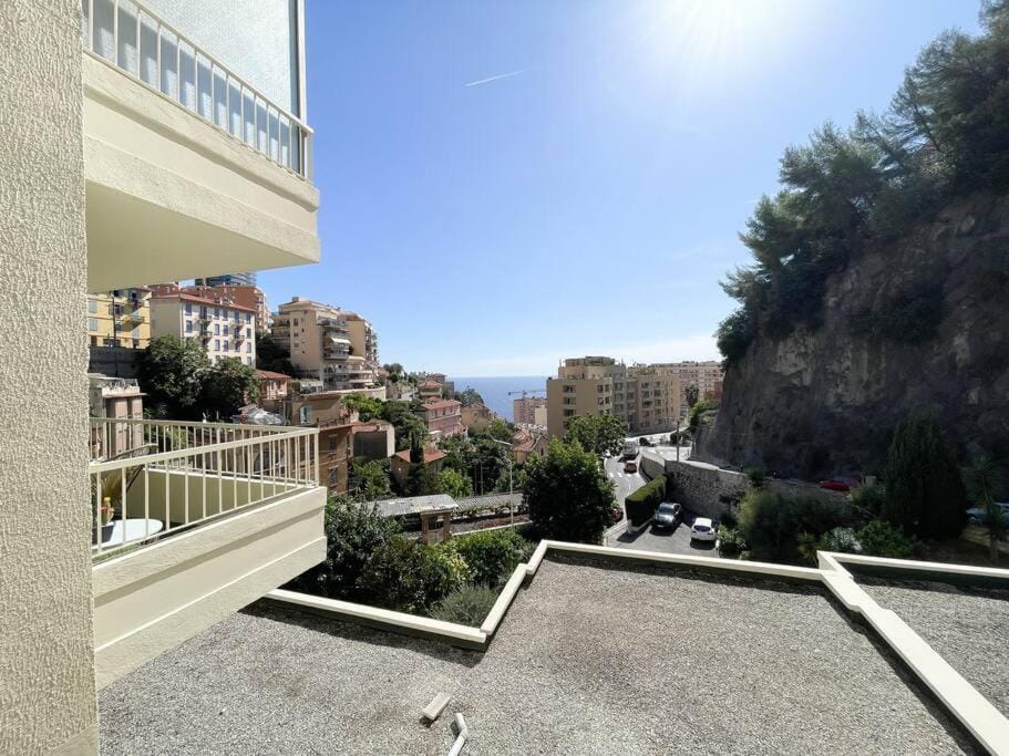 Le guynemer Apartment in Monaco