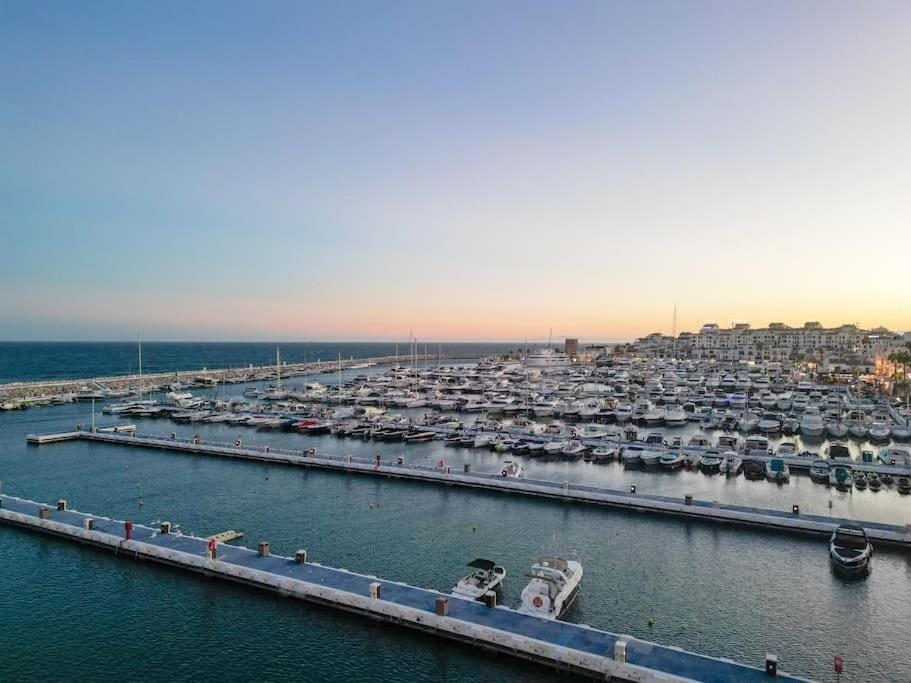 Puerto Banus Front Line 2 bedroom apartment Apartment in Marbella