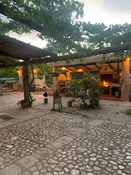 Ven-Al-Azahar Villa in Valencian Community