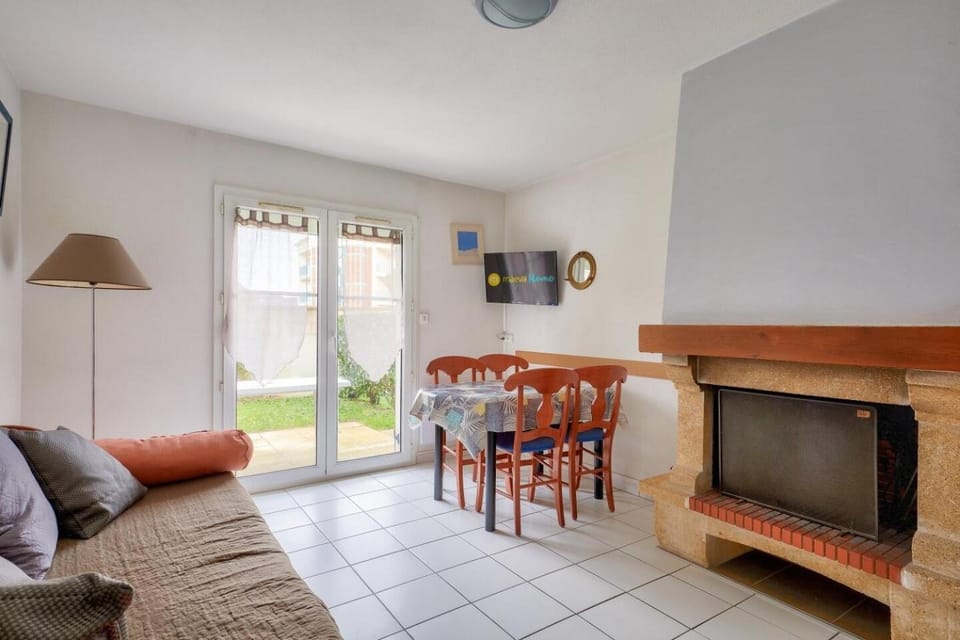 Bed, fireplace, furniture, kitchen