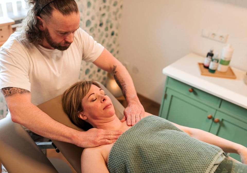 Massage, Spa and wellness centre/facilities