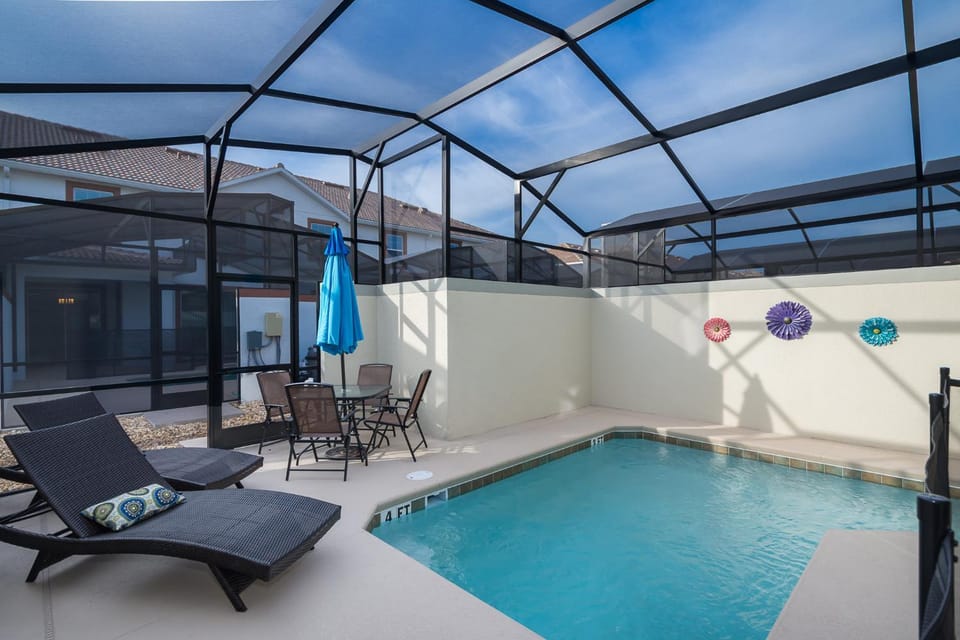 Stunning Townhouses 5 Minutes away Disney! House in Kissimmee
