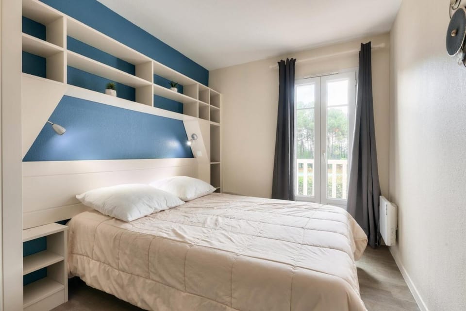 Bed, Bedroom, furniture
