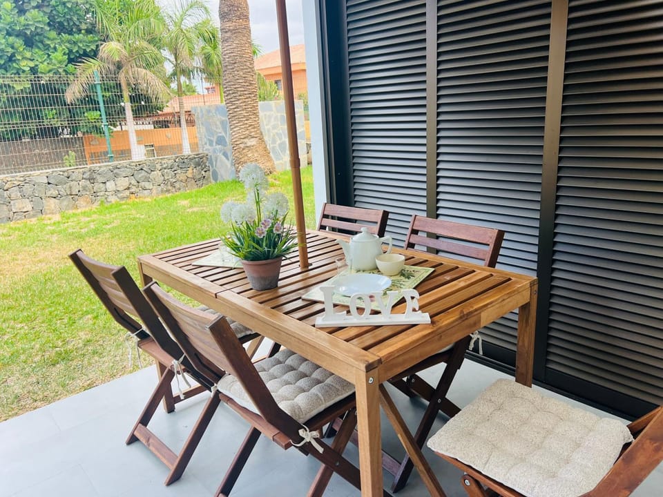 Patio, Garden
